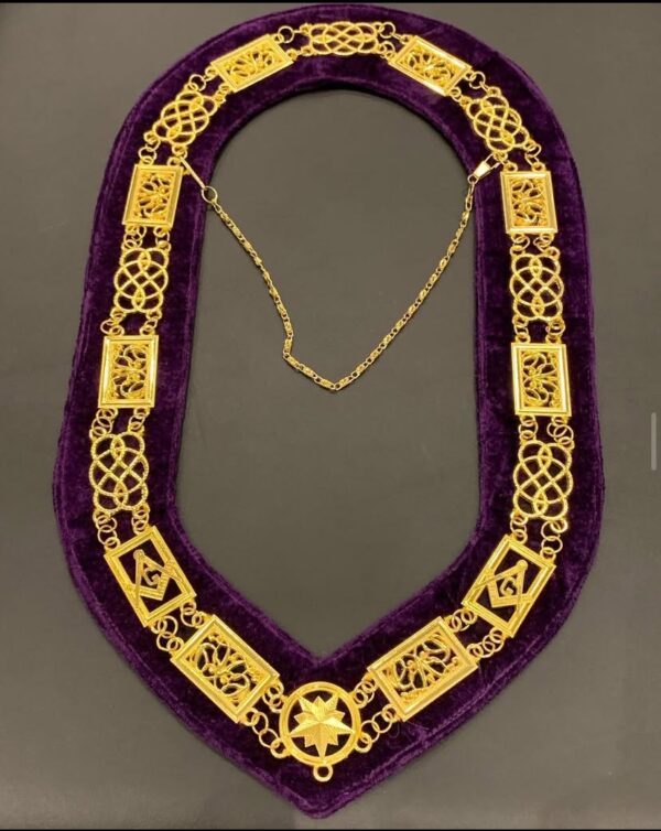 Knights Templer Gold Chain Collar - Image 3