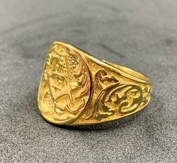 Night Templar Seal Gold Ring - Image 12